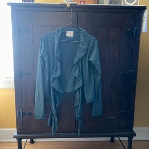 Lightweight tie front cotton wrap